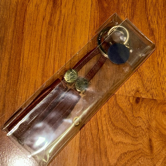 Brand New in Box Authentic Gucci GG Leather Bag Charm / Keychain / Keyring - Picture 8 of 12